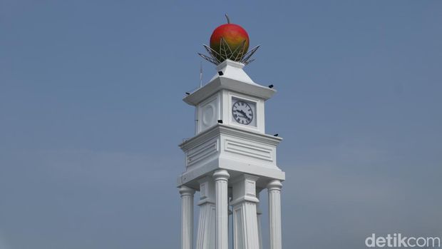 Tugu Mangga Gedong Gincu di Majalengka, Jabar