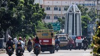 Tugu ini bakal diresmikan Gubernur Banten Wahidin Halim, pekan depan. 