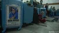 Nantinya para jamaah akan menaiki pesawat Lion Air pukul 13.20 WIB dari Terminal 3 Bandara Soekarno Hatta.