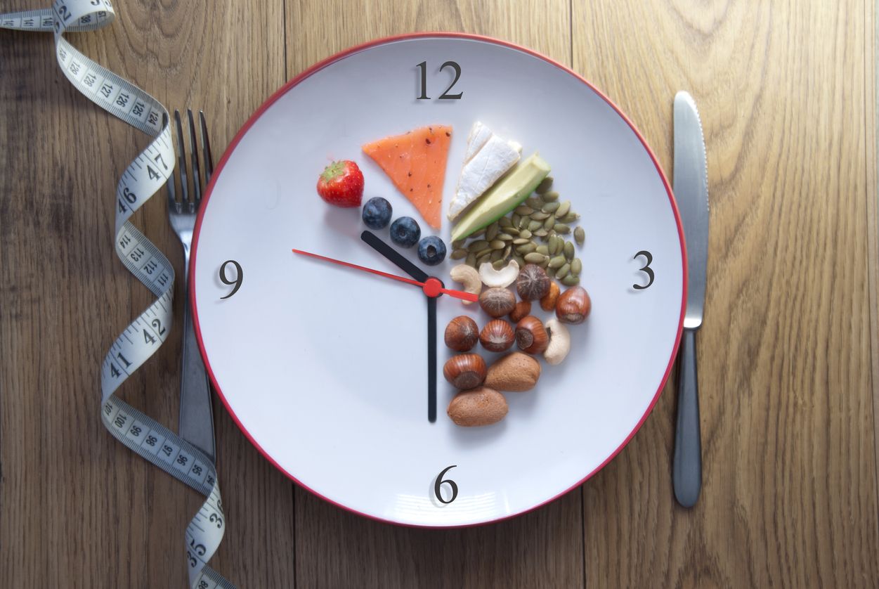 Agar Diet Berhasil, Perhatikan Jam Makan yang Tepat