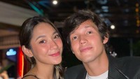 Pasangan Naufal Samudra dan Dinda Kirana kerap membagikan kemesraan mereka ke hadapan publik lewat foto-foto yang diunggah.  Foto: Instagram/ Dinda Kirana