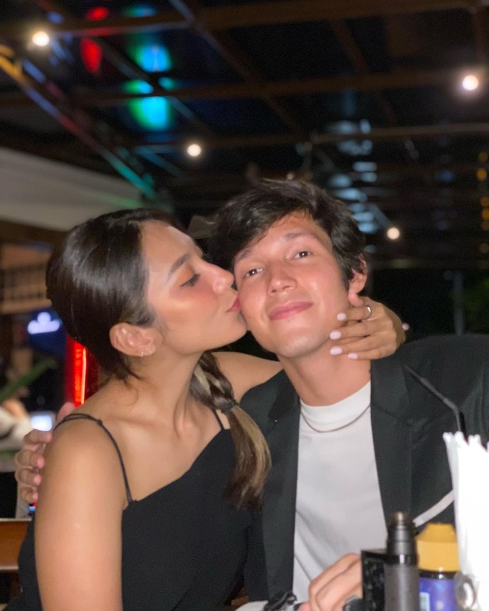 Kemesraan Naufal Samudra dan Dinda Kirana