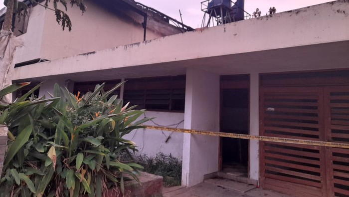 Rumah di Cilandak Jaksel kebakaran