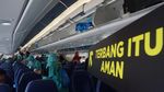 Suasana Penerbangan Umrah Pertama di 2022 dari Lion Air