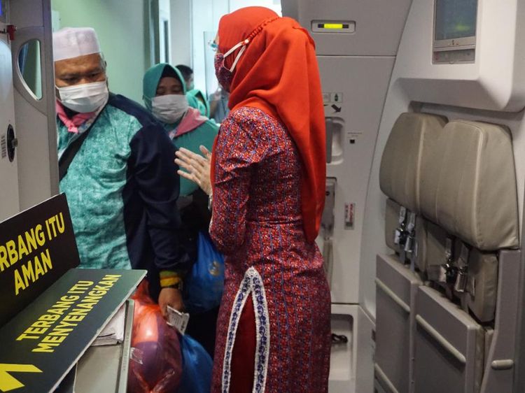 Suasana Penerbangan Umrah Pertama di 2022 dari Lion Air
