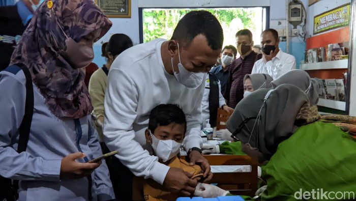 vaksinasi anak 6-11 tahun di ponorogo