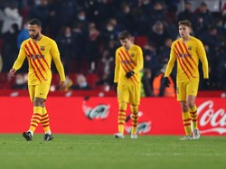 Barcelona masih tertahan di papan tengah Liga Spanyol, tepatnya sementara di peringkat keenam (Getty Images)