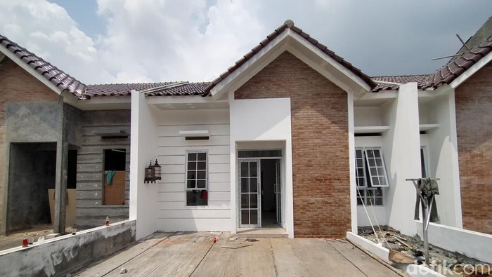 dHouse Hunter Sawangan Grand Thoibah