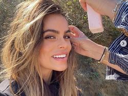 Brooks Nader, Model Cantik Yang Dikuntit Dengan AirTag Apple