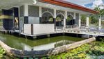 Kedai Unik Bertema Edukasi, Bisa Lihat Hewan sampai Miniatur Kabah