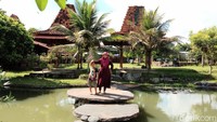 Kedai bernama Take Me Coffee ini konsepnya adalah wisata edukasi. Kedai baru buka sekitar 3 bulan. Foto: Rinto Heksantoro/detikcom