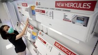 Terlepas dari namanya yang garang, LG New Hercules itu bisa dikategorikan sebagai AC standar yang hemat listrik. Hal itu juga sebagai mengawali langkahnya di tahun 2022 sekaligus menandai kiprahnya sepanjang lebih dari 30 tahun di Indonesia.