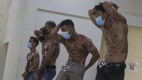 Sejumlah peserta mengikuti open body contest di Balai Rakyat, Beji, Depok, Jawa Barat, Minggu (9/1/2022).