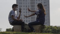 Hutan ini GBK ini memungkinkan traveler untuk menikmati kawasan outdoor dengan view gedung bertingkat di ibu kota. (ANTARA FOTO/ADITYA PRADANA PUTRA)