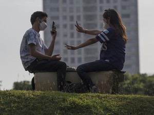 Dear Bonge Cs, Jangan Beraninya Main di Sudirman Aja Dong