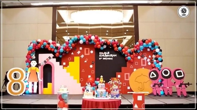 Tak mau tanggung-tanggung, untuk anak semata wayangnya, Ayu sampai rela menyewa tiga ballroom. Pesta ulang tahun ke-8 Bilqis itu pun terlihat mewah dan meriah. Foto: instagram.com/nendiaprimarasaofficial