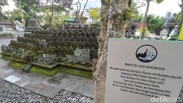 Di destinasi ini, traveler bisa melihat aneka cerita relief Candi Borobudur, miniatur Candi Borobudur, dan patung-patung. Kemudian, benda-benda bernilai sejarah dan kebudayaan yang berada di sekitar Candi Borobudur. (Eko Susanto/detikTravel)