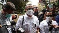 Ferdinand Hutahaean tiba di Bareskrim Polri, Jakarta, Senin (10/1/2022) untuk menjalani pemeriksaan terkait kasus cuitan Allahmu ternyata lemah.