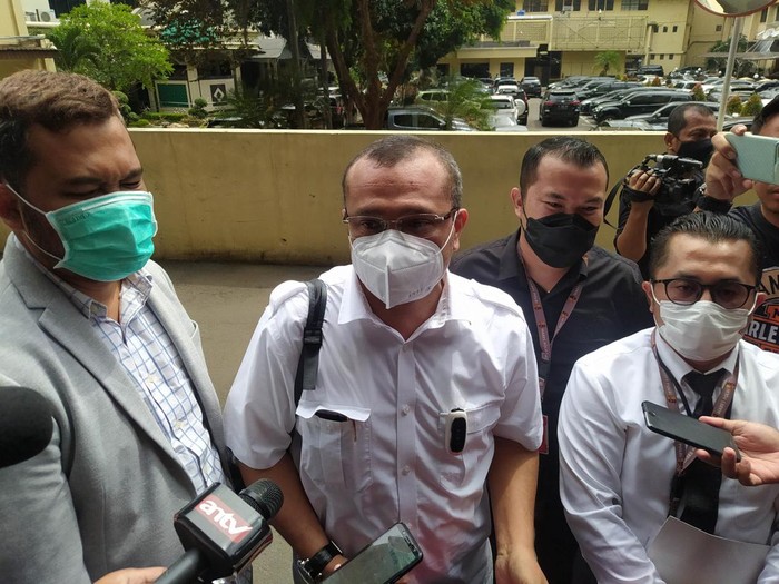 Ferdinand Hutahaean penuli panggilan Bareskrim (Adhyasta-detikcom)