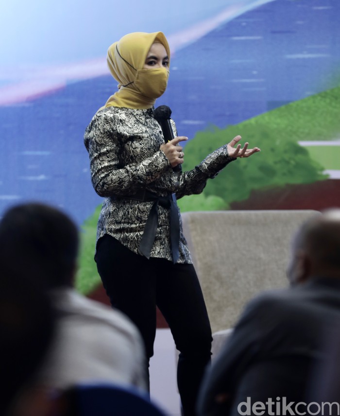 Ini Alasan Pertamina Kembangkan Kilang Balikpapan Berusia 100 Tahun PT Pertamina (Persero) kembangkan Kilang Balikpapan yang tahun ini berusia 100 tahun. Pengembangan kilang ini diharapkan dapat memangkas impor BBM.