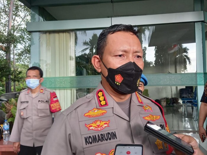 Kapolres Metro Tangerang Kota, Kombes Komarudin.