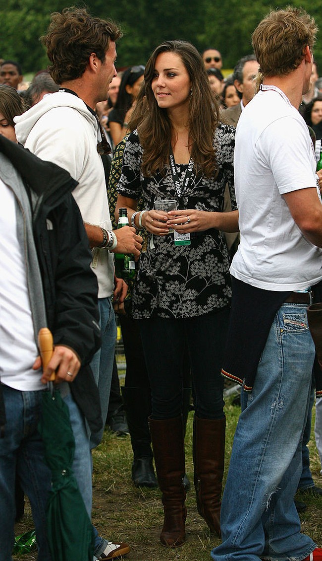 Sebelum jadi istri Pangeran William, Kate Middleton lebih sering tampil dengan busana chic dan casual. Foto: Getty Images
