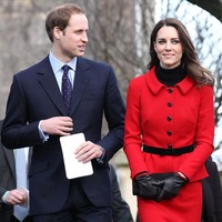 Kate Middleton mengenyam pendidikan tinggi di University of Andrews pada 2001 silam. Di sana lah dia pertama kali bertemu dengan Pangeran William. Foto: Getty Images