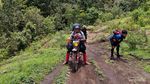 Melihat Kehidupan Jasa Ojek Pendaki Rinjani