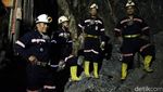 Potret Pekerja Tambang Emas Gunung Pongkor