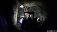 Tambang emas bawah tanah yang dibuat tersebut di antaranya terdiri dari Gunung Handak, Ciguha, Kubang Cicau, Ciurug, Pasir Jawa, dan Pamoyanan.