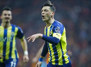 Mesut Ozil OTW ke Jakarta, Rencananya Akan Datangi Kantor Kemenparekraf