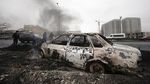 Deretan Bangkai Mobil yang Hangus Terbakar dalam Kerusuhan Kazakhstan