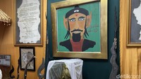 Museum Prabu Siliwangi ini sendiri sudah diakui pemerintah. Koleksi yang ada di museum ini sebagian besar koleksi dari KH Fajar Laksana, sekitar 70% dan lainnya sumbangan dari para koleganya.