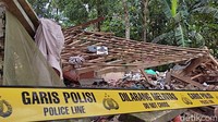 Kini, rumah korban yang mayoritas berbahan material kayu itu sudah dipasang garis polisi di lokasi kejadian. Petugas juga masih disiagakan di tempat tersebut untuk mencegah adanya kemungkinan ledakan susulan.