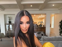 8 Foto Sosialita yang Ditinggal Suami dan Tak Diberi Nafkah