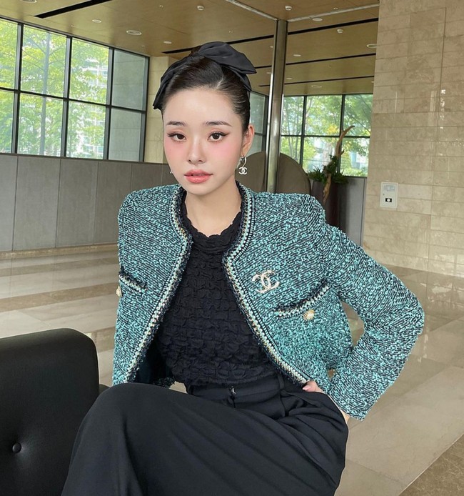 Wanita berusia 25 tahun ini disebut punya kepribadian dengan kepercayaan diri tinggi. Foto: Instagram/@dear.zia