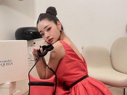 7 Paras Imut Song Ji A, Kontestan Wanita  Terfavorit di Singles Inferno