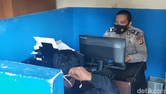 Sopir Pikap Diperiksa Polisi Tasikmalaya