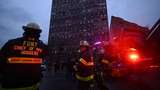 Apartemen di AS Terbakar, Petugas Bertaruh Nyawa Selamatkan Nyawa