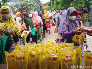 Bau Busuk Kartel di Balik Harga Minyak Goreng Mahal