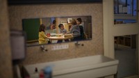 Sekitar 8 juta siswa sekolah dasar dan menengah melanjutkan kelas pada Senin setelah libur panjang Natal dan Tahun Baru. (AP/Emilio Morenatti)