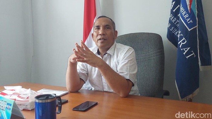 Anggota Komisi I DPRD Kabupaten Sukabumi Badri Suhendi