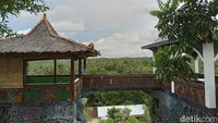 Spot yang berhadapan dengan area pesawahan desa Selasari ini, membawa suasana pengunjung merasakan asrinya cakrawala perkampungan.