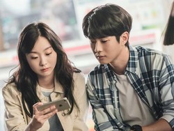 Ramalan Zodiak Cinta 4 Februari: Leo Harmonis, Libra Perhatikan Nada Bicara