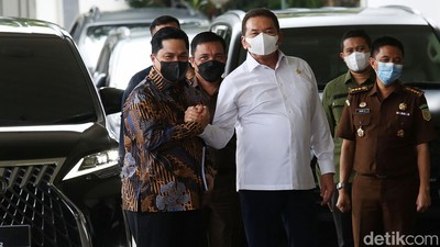 Erick Thohir Laporkan Dugaan Korupsi Pengadaan Pesawat Garuda ke Kejagung