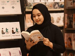 Erisca Febriani Akan Tulis Cerita Karakter Lain dari Semesta Dear Nathan