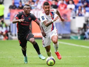 Chelsea Mau Bawa Pulang Emerson? Bayar Dulu ke Lyon!
