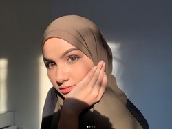 10 Pesona Hijabers Faradiba Putri Fahira yang Disebut Pacar Selebgram Keanu