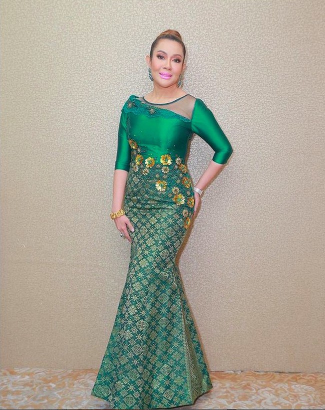 Kepada situs berita Metro, Ifa Raziah mengatakan keberangkatannya tersebut merupakan ibadah Umrah yang ketiga. Namun, ini merupakan perjalanan pertamanya ke luar negeri semasa pandemi COVID-19. (Foto: Instagram/@ifa_raziah)