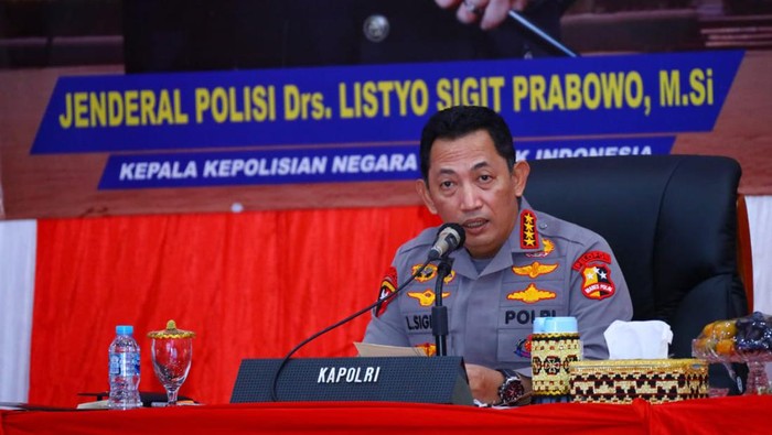 Kapolri Jenderal Listyo Sigit Prabowo di Bandar Lampung, Selasa (1/1/2022).